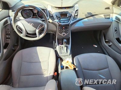 Zdjęcie 8 z 12 samochodu: 2016 HYUNDAI ELANTRA SE VIN:5NPDH4AE3GH771707 - miniatura