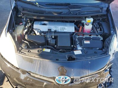Zdjęcie 11 z 12 samochodu: 2015 TOYOTA PRIUS TWO VIN:JTDKN3DU5F1958661 - miniatura