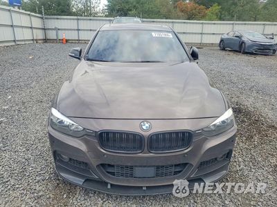 Piąte zdjęcie samochodu w środku: 2013 BMW 328 XI SULEV VIN:WBA3B5C57DF590189 - miniatura