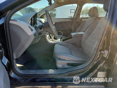 Zdjęcie 7 z 13 samochodu: 2011 CHEVROLET MALIBU LS VIN:1G1ZB5E10BF235619 - miniatura