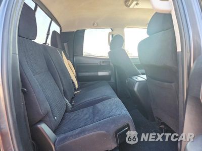 Zdjęcie 10 z 12 samochodu: 2011 TOYOTA TUNDRA DOUBLE CAB SR5 VIN:5TFUY5F12BX163721 - miniatura