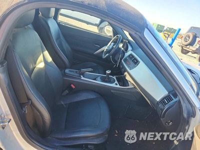 Zdjęcie 10 z 12 samochodu: 2006 BMW Z4 3.0SI VIN:4USBU53586LW91507 - miniatura