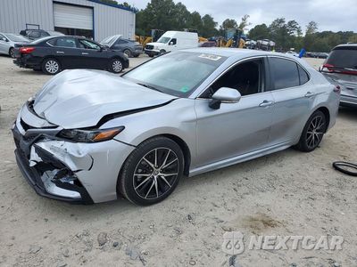 2024 TOYOTA CAMRY SE 4T1G11AK7RU856902 - główne zdjęcie licytacji z USA - miniatura