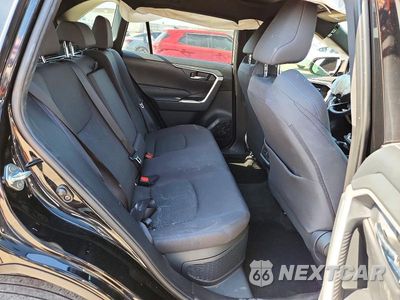 Zdjęcie 11 z 14 samochodu: 2023 TOYOTA RAV4 SE VIN:JTM16RFV3PJ036392 - miniatura