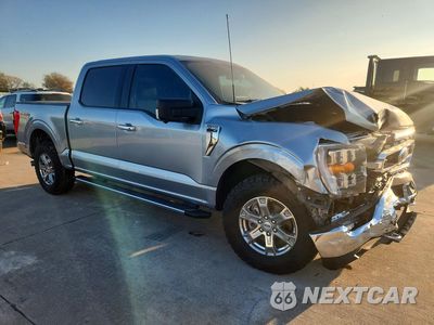 Czwarte zdjęcie samochodu z boku: 2021 FORD F150 XLT VIN:1FTFW1E57MKE54534 - miniatura
