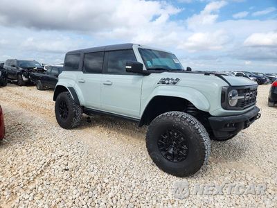Czwarte zdjęcie samochodu z boku: 2024 FORD BRONCO RAPTOR VIN:1FMEE0RR4RLA02544 - miniatura