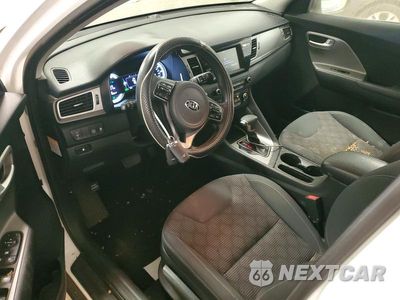 Zdjęcie 8 z 12 samochodu: 2018 KIA NIRO LX VIN:KNDCB3LC1J5188420 - miniatura