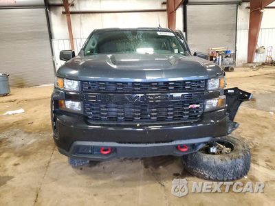 Piąte zdjęcie samochodu w środku: 2019 CHEVROLET SILVERADO K1500 TRAIL BOSS CUSTOM VIN:1GCRYCEF5KZ231781 - miniatura