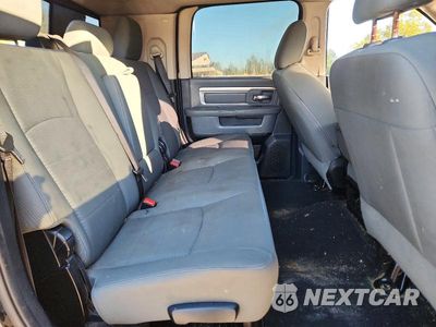 Zdjęcie 10 z 12 samochodu: 2015 RAM 2500 SLT VIN:3C6TR5MT7FG614835 - miniatura