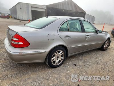 Trzecie zdjęcie samochodu z tyłu: 2006 MERCEDES-BENZ E 320 CDI VIN:WDBUF26J96A914051 - miniatura