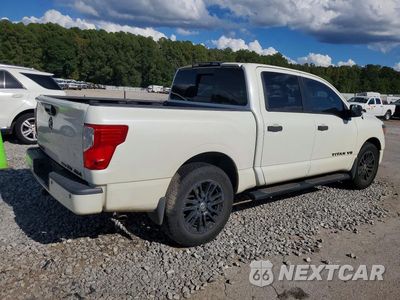 Trzecie zdjęcie samochodu z tyłu: 2018 NISSAN TITAN SV VIN:1N6AA1E51JN532824 - miniatura