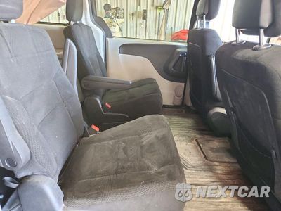 Zdjęcie 10 z 12 samochodu: 2015 DODGE GRAND CARAVAN SE VIN:2C4RDGBG6FR574907 - miniatura