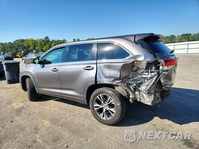 Drugie zdjęcie samochodu z przodu: 2018 TOYOTA HIGHLANDER LE VIN:5TDZZRFH9JS251032 - miniatura