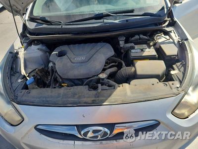Zdjęcie 11 z 12 samochodu: 2013 HYUNDAI ACCENT GLS VIN:KMHCU4AE8DU441663 - miniatura