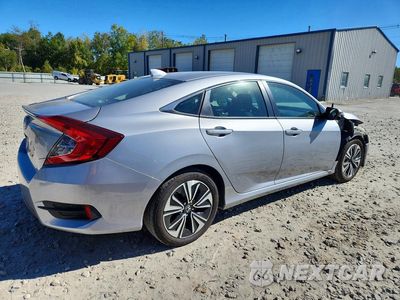 Trzecie zdjęcie samochodu z tyłu: 2017 HONDA CIVIC EX VIN:2HGFC1F30HH632305 - miniatura