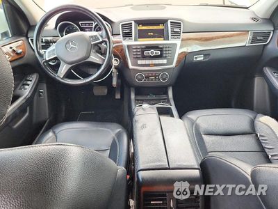 Zdjęcie 8 z 13 samochodu: 2012 MERCEDES-BENZ ML 350 4MATIC VIN:4JGDA5HB9CA036510 - miniatura