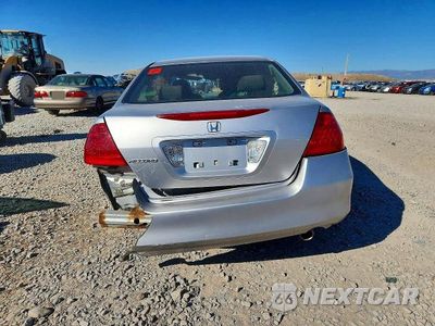Zdjęcie 6 z 12 samochodu: 2007 HONDA ACCORD LX VIN:1HGCM564X7A100010 - miniatura