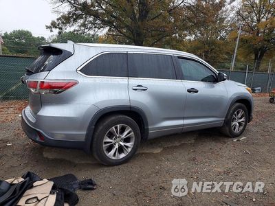 Trzecie zdjęcie samochodu z tyłu: 2015 TOYOTA HIGHLANDER XLE VIN:5TDJKRFH5FS158467 - miniatura
