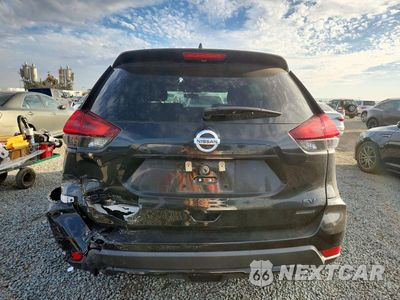 Zdjęcie 6 z 12 samochodu: 2018 NISSAN ROGUE SV VIN:5N1AT2MT8JC832693 - miniatura