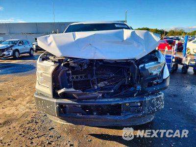 Piąte zdjęcie samochodu w środku: 2015 FORD F150 SUPER VIN:1FTEX1C81FFB79180 - miniatura