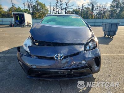 Piąte zdjęcie samochodu w środku: 2015 TOYOTA PRIUS TWO VIN:JTDKN3DU8F0449461 - miniatura