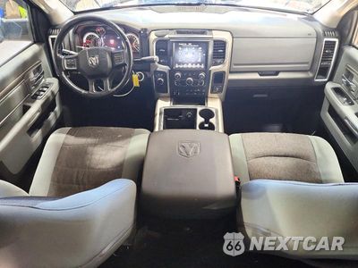 Zdjęcie 8 z 12 samochodu: 2013 RAM 2500 SLT VIN:3C6UR5DL0DG546492 - miniatura