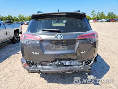 Zdjęcie 6 z 13 samochodu: 2018 TOYOTA RAV4 XLE VIN:JTMWFREV9JJ186151 - miniatura