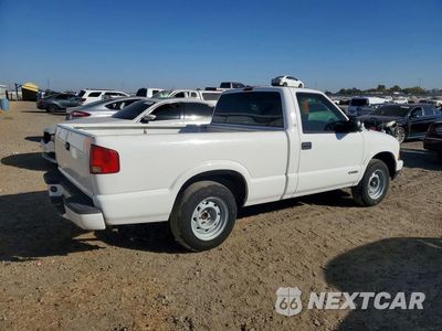 Trzecie zdjęcie samochodu z tyłu: 2003 CHEVROLET S TRUCK S10 VIN:1GCCS14H338209784 - miniatura