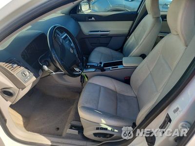 Zdjęcie 7 z 12 samochodu: 2011 VOLVO S40 T5 VIN:YV1672MSXB2536873 - miniatura
