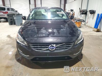 Piąte zdjęcie samochodu w środku: 2015 VOLVO S60 PREMIER VIN:YV126MFK2F1342165 - miniatura
