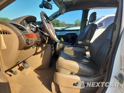 Zdjęcie 7 z 13 samochodu: 2013 CHRYSLER TOWN & COUNTRY TOURING L VIN:2C4RC1CGXDR531327 - miniatura