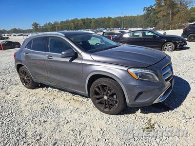 Czwarte zdjęcie samochodu z boku: 2015 MERCEDES-BENZ GLA 250 4MATIC VIN:WDCTG4GB0FJ027803 - miniatura