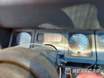 Zdjęcie 9 z 11 samochodu: 1995 JEEP WRANGLER / YJ S VIN:1J4FY19P2SP204294 - miniatura