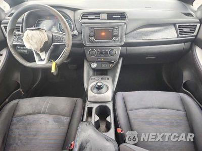 Zdjęcie 8 z 12 samochodu: 2018 NISSAN LEAF S VIN:1N4AZ1CP5JC300499 - miniatura
