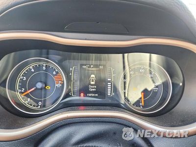 Zdjęcie 9 z 13 samochodu: 2017 JEEP CHEROKEE LATITUDE VIN:1C4PJLCB4HW549476 - miniatura