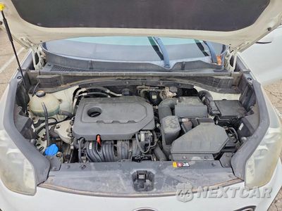 Zdjęcie 12 z 13 samochodu: 2017 KIA SPORTAGE LX VIN:KNDPMCAC1H7271777 - miniatura