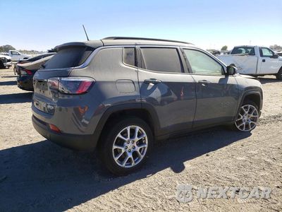 Trzecie zdjęcie samochodu z tyłu: 2023 JEEP COMPASS LATITUDE LUX VIN:3C4NJDFN3PT566356 - miniatura