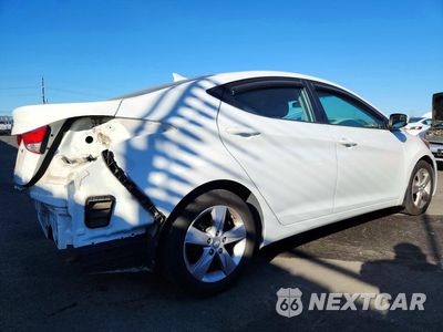 Trzecie zdjęcie samochodu z tyłu: 2013 HYUNDAI ELANTRA GLS VIN:5NPDH4AE9DH433725 - miniatura
