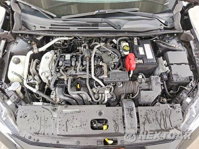 Zdjęcie 11 z 12 samochodu: 2020 NISSAN SENTRA SR VIN:3N1AB8DV9LY297589 - miniatura