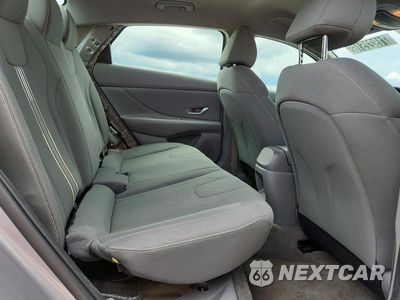 Zdjęcie 10 z 13 samochodu: 2026 HYUNDAI ELANTRA SEL SPORT VIN:KMHLM4DG8TU117995 - miniatura