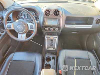 Zdjęcie 8 z 13 samochodu: 2014 JEEP COMPASS LATITUDE VIN:1C4NJDEB5ED500398 - miniatura