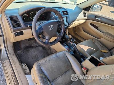 Zdjęcie 8 z 12 samochodu: 2006 HONDA ACCORD EX VIN:1HGCM66836A047674 - miniatura