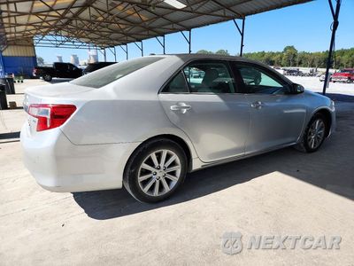 Trzecie zdjęcie samochodu z tyłu: 2014 TOYOTA CAMRY XLE VIN:4T4BF1FK3ER419340 - miniatura