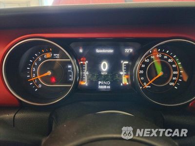 Zdjęcie 9 z 14 samochodu: 2019 JEEP WRANGLER UNLIMITED SAHARA VIN:1C4HJXEN7KW687667 - miniatura