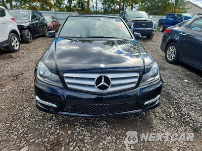 Piąte zdjęcie samochodu w środku: 2013 MERCEDES-BENZ C 300 4MATIC VIN:WDDGF8AB6DR252676 - miniatura