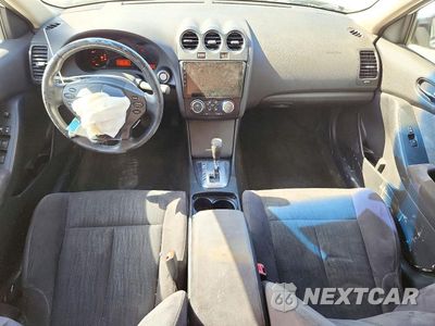 Zdjęcie 8 z 12 samochodu: 2012 NISSAN ALTIMA 2.5 VIN:1N4AL2AP3CN549255 - miniatura