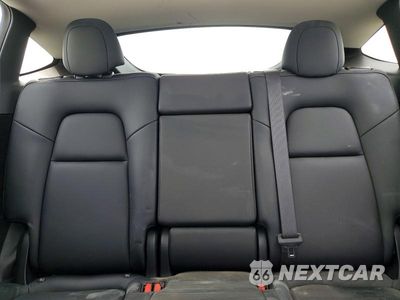 Zdjęcie 10 z 14 samochodu: 2024 TESLA MODEL Y VIN:7SAYGDED6RF122445 - miniatura