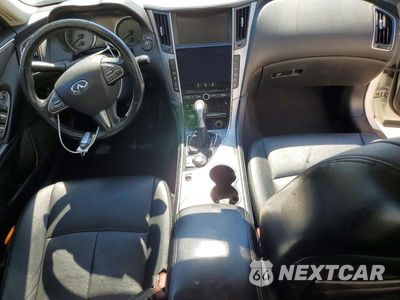Zdjęcie 8 z 12 samochodu: 2015 INFINITI Q50 PREMIUM VIN:JN1BV7AR5FM403492 - miniatura
