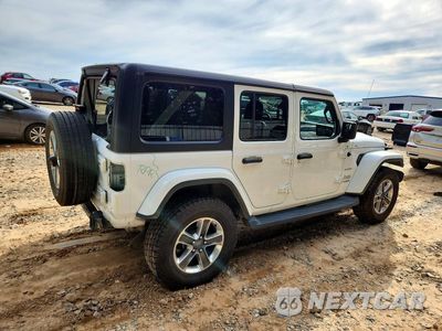 Trzecie zdjęcie samochodu z tyłu: 2020 JEEP WRANGLER UNLIMITED SAHARA VIN:1C4HJXEN1LW199171 - miniatura