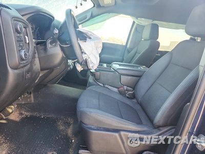 Zdjęcie 7 z 12 samochodu: 2021 CHEVROLET SILVERADO K1500 TRAIL BOSS CUSTOM VIN:1GCPYCEF9MZ409038 - miniatura